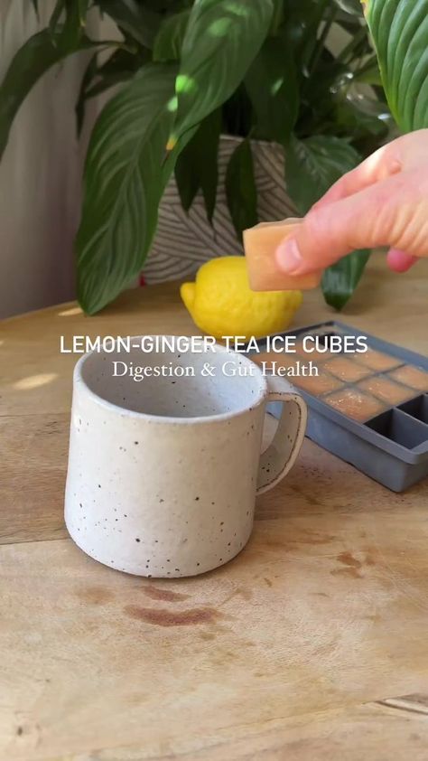 Pineapple Detox, Smoothie Detox Cleanse, Nutritious Smoothie Recipes, Breakfast Juice, Detox Smoothie Recipes, Green Tea Recipes, Smoothie Challenge, Green Tea Benefits, Homemade Lemonade