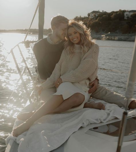 Air Mattress Photoshoot, Mattress Photoshoot, Emily Travis, Boat Engagement Photos, Sailboat Engagement, Sailboat Wedding, Boat Photoshoot, Lake Photoshoot, Boat Fashion