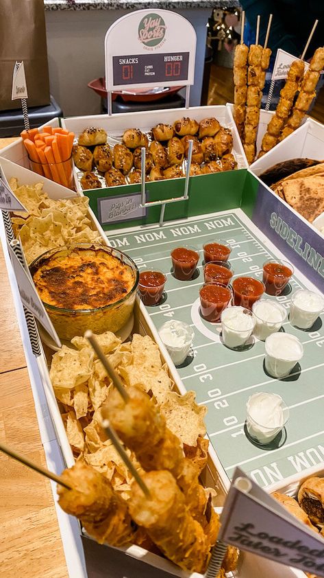 How to Make an Epic Football Snack Stadium — Chelsea Made It Food Stadium Superbowl, Football Stadium Food, Football Stadium Snack Display, First Down Football Birthday Party Food, Football Watch Party Food, Diy Snack Stadium, Football Snack Stadium, Stadium Food, Snack Stadium