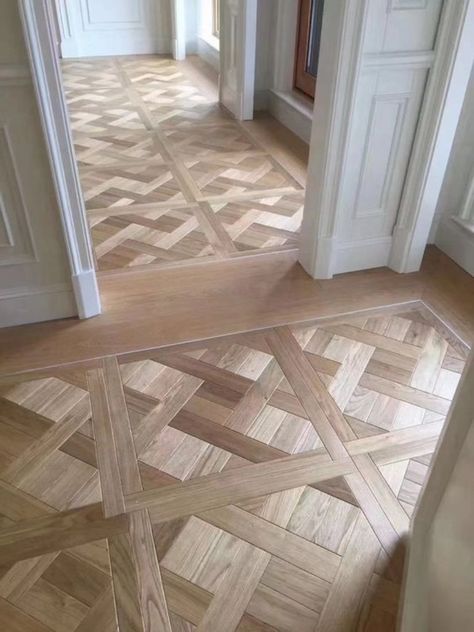 Parquet Tiles, Wood Floor Pattern, Old Wood Floors, Wood Floor Design, Wood Parquet Flooring, Herringbone Wood Floor, Herringbone Wood, Wood Parquet, Wood Look Tile