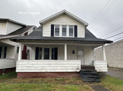 Cheap House in West Virginia Under $44K - Old Houses Under $50K Low Class House, Cheap House, Cheap Houses, West Virginia, Old Houses, Bungalow, House Plans, Virginia, House Interior