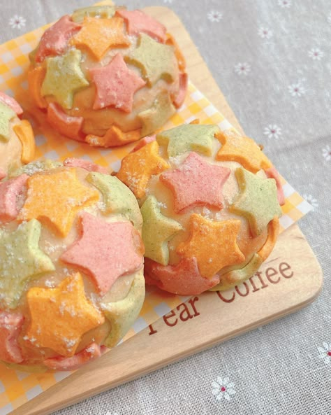 Kawaii Pastries, Fluff Aesthetic, Star Shaped Desserts, Cute Pastry, Cute Pastries, Color Palets, Hearts Aesthetic, Aesthetic Dessert, Sanrio Food