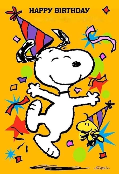 Snoopy Birthday Images, Happy Birthday Snoopy Images, Peanuts Happy Birthday, Happy Birthday Dancing, Happy Birthday Snoopy, Birthday Snoopy, Peanuts Birthday, Happy Birthday Wishes Pics, Good Morning Snoopy