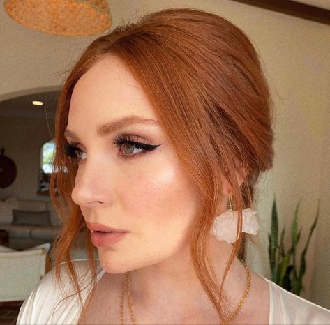 Bridesmaid Make Up Redhead, Redhead Formal Makeup, Fall Bridesmaids Makeup, Boho Wedding Makeup Redhead, Simple Wedding Makeup Natural Looks Red Hair, Wedding Makeup For Blue Eyes Ginger Hair, Bridal Makeup Pale Skin Red Hair, Bridal Makeup Fair Skin Red Hair, Bridal Makeup Green Eyes Red Hair