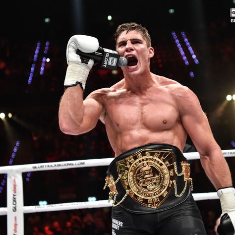 Rico Verhoeven, Badr Hari, Ufc Boxing, Media Logo, Knee Injury, Mike Tyson, Boxing Gloves, Sports Betting, Kickboxing