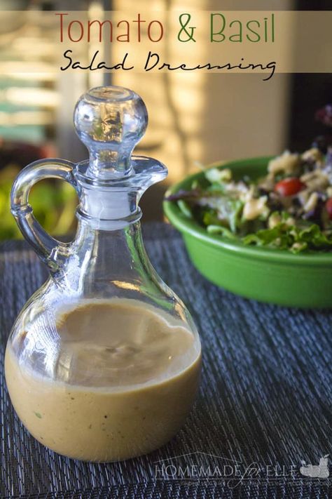 Tomato Basil Salad Dressing Basil Salad Dressing, Tomato Basil Salad, Real Food Dinner, Basil Salad, Delicious Salad Dressings, Clean Eating Salads, Super Salads, Meat Salad, American Diet