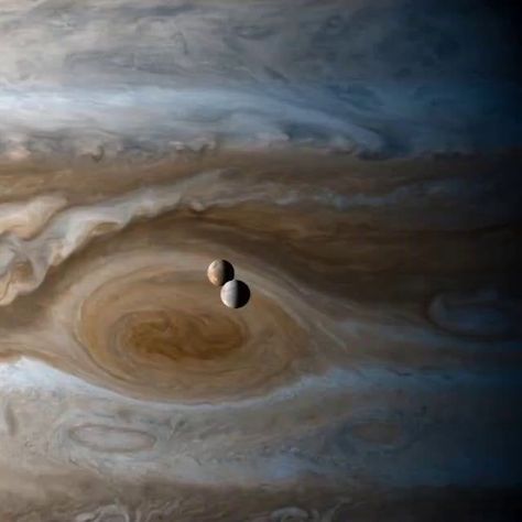 #universe #photo #icon #earth #planet #space Io Moon Of Jupiter, Orbiting Jupiter, Great Red Spot, Jupiter Planet, Jupiter Moons, Planet Jupiter, Space Probe, Planets And Moons, Space Girl