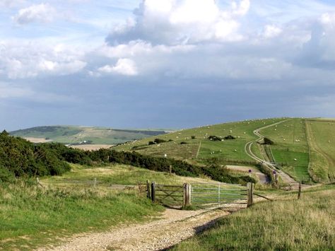 Alfriston England, Landscape Pics, Travel England, Darkest Hour, South Downs, Sussex England, Landscape Photography Nature, British Countryside, Rural Landscape