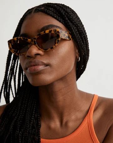 Women's Sunglasses & Cases: Accessories | Madewell Sunglasses At Night, Double Strap Sandals, Medium Hoop Earrings, Aviators Women, Jeans Bags, Cateye Sunglasses, Sunglasses Women Aviators, Clothes Wishlist, Oval Sunglasses