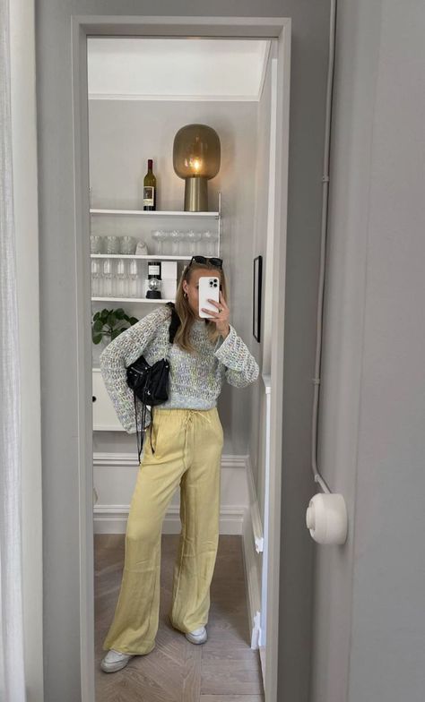 filippa moulier outfit, filippa moulier, filippa moulier instagram, filippa moulier 2021, yellow pants outfit, yellow pants outfit aesthetic, light yellow pants outfit aesthetic, yellow pants outfit spring, filippa moulier selfie, mirror selfie idea, filippa moulier apartament Yellow Pants Outfit, Kerala Saree Blouse, Kerala Saree Blouse Designs, Kerala Saree, Yellow Pants, Light Yellow, Saree Blouse Designs, Saree Blouse, Pants Outfit