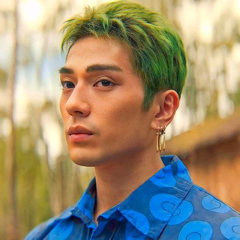 Zoro Haircut, Makenyu Arata As Zoro, Zoro Real Life, Roronoa Zoro Live Action, Mackenyu Zoro, Zoro Costume, Makenyu Arata, Ronoroa Zoro, Zoro Live Action