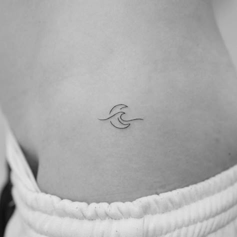 Fine Line Moon Wave Tattoo, Wave In Moon Tattoo, Mini Full Moon Tattoo, Waves Small Tattoo, Aesthetic Moon Tattoo Ideas, Wave With Moon Tattoo, Subtle Moon Tattoo, Crescent Moon And Waves Tattoo, Beautiful Minimalist Tattoo