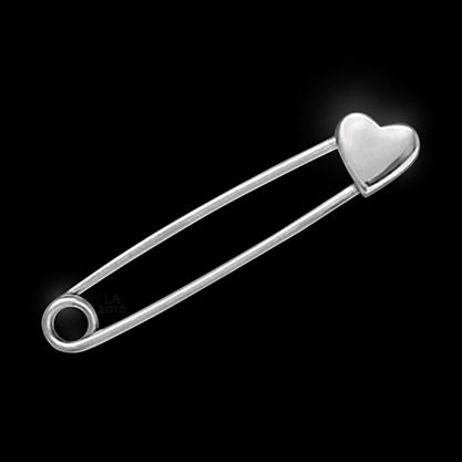 Heart Safety Pin, Safety Pin Wallpaper Aesthetic, Safety Pin Wallpaper, Safety Pin Aesthetic, Inner Arm Tattoo, Lead By Example, Heart Shape Box, Random Acts Of Kindness, Safety Pin