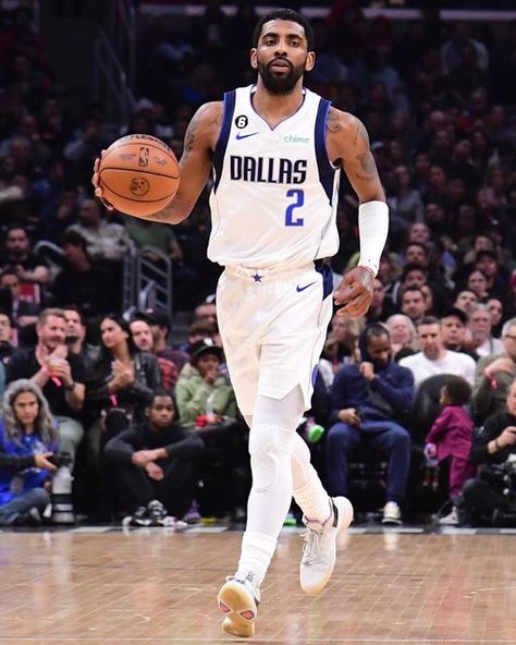 Kyrie Irving Wallpapers Dallas, Kyrie Irving Dallas Mavericks, Kyrie Irving Celtics, Irving Wallpapers, Uncle Drew, Kyrie 3, Chris Kyle, Basketball Players Nba, Youtube Banner Template