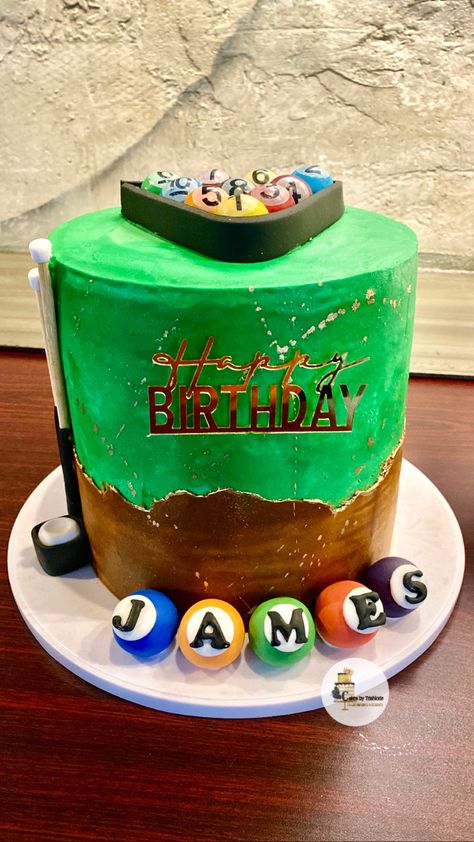 Billard Birthday Party Ideas, Billards Birthday Party Ideas, Pool Cakes 8 Ball, Snooker Cake, Snooker Cake Design, Billiard Cake Design, Snooker Table Cake, Pool Table Cakes Birthdays, Pool Table Cake