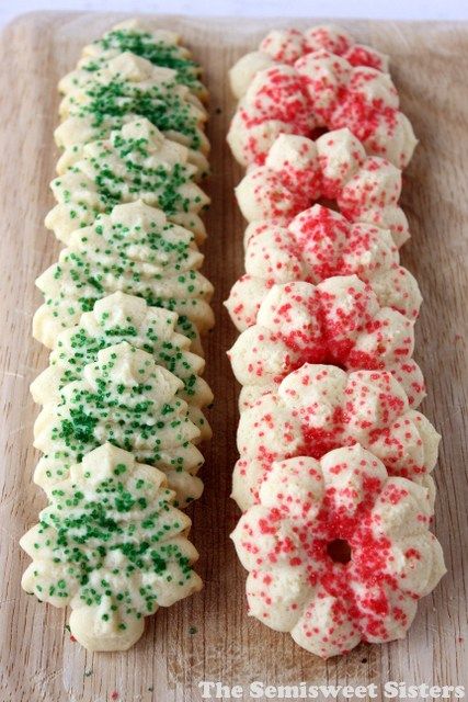 Cookie Press Recipes, Christmas Spritz Cookies, Spritz Cookie Recipe, Spritz Cookies, Cookie Press, Oreo Dessert, Bar Cookies, Xmas Cookies, Candy Cookies