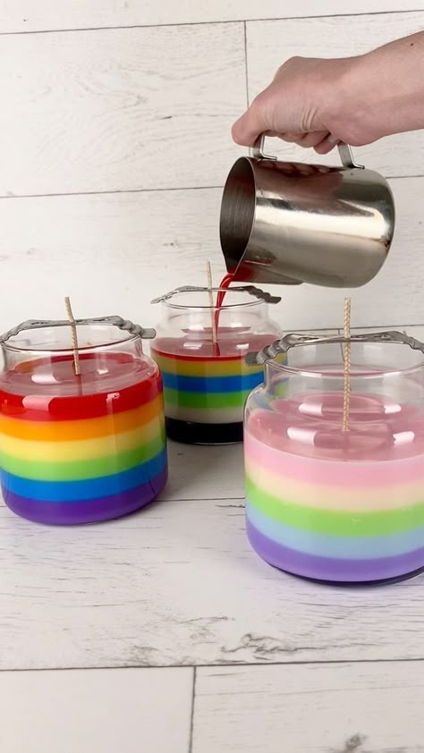 Have you ever wanted to create a rainbow candle? We have a variety of wax dyes ready for making a variety of candle colours. Find our full range online. Candle Scents Recipes, Candle Making Recipes, Handmade Candles Diy, Diy Candles Homemade, Wax Candles Diy, Soya Mumu, Rainbow Candle, Homemade Scented Candles, Making Candles Diy