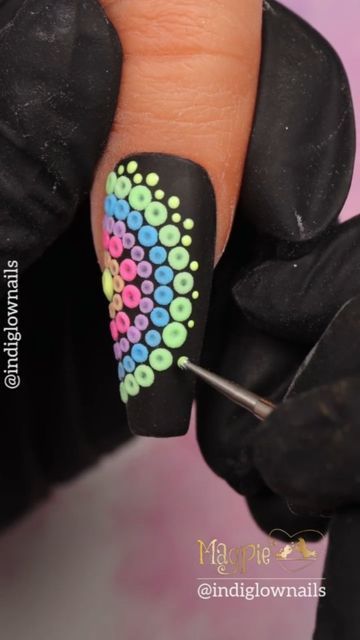 Dot Painting Nail Art, Funny Nails, Rainbow Octopus, Nail Decor, Dot Nail Art, Dots Nails, August 21, Gel Nail Designs, Nail Paint