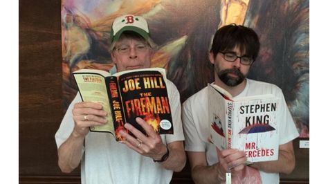 For Father's Day, 9 famous writer dads and their awesome authorial offspring - LA Times Stephen King Quotes, Joe Hill, Steven King, Stephen King Movies, Stephen King Books, King Book, Stanley Kubrick, Agatha Christie, Favorite Authors