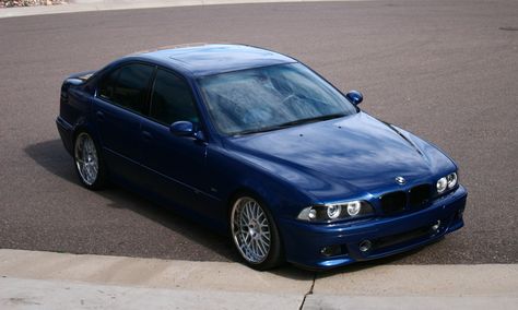 BMW E39 M5 blue with shadow line trim Bmw E39 Blue, Bmw E39 M5, Bmw 530d, E39 M5, Bmw E53, Car Community, Paint Color Codes, Bmw Serie 1, Bmw Wheels