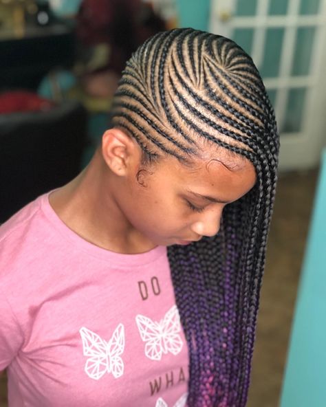 ✨WRIST WRK BBY 💦😍😍‼️Small Sideways Braids NOT FEED INS ‼️ ✨✨✨🅱️🅱️🅱️✨✨✨ •PRICING AVAILABLE BY CLICKING THE LINK IN MY BIO •ALL QUESTIONS AND… Feed Ins, Bella Beauty, Kid Braid Styles, Braids For Kids, Natural Hair Braids, African Braids Hairstyles, African Braids, Beauty Bar, Lace Frontal