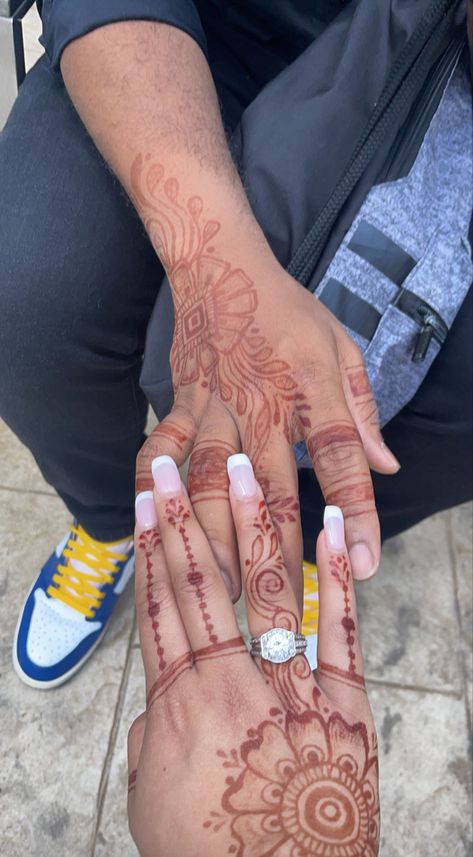 Henna Couple Tattoo, Matching Henna Tattoos Couple Tat, Couples Henna Tattoo, Couple Henna Tattoos, Henna Tattoo Aesthetic, Boy Henna, Henna For Boys, Couple Tat, Henna Inspo