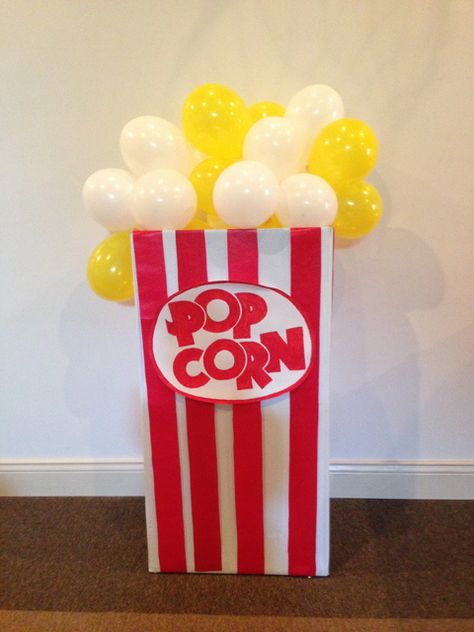 Awesome balloon popcorn decoration at a Movie Night birthday party!  See more party ideas at CatchMyParty.com! Balloon Popcorn, Movie Theater Party, Popcorn Decorations, Movie Night Birthday Party, Movie Birthday Party, Carnival Decorations, Movie Themed Party, Backyard Movie Nights, Popcorn Party