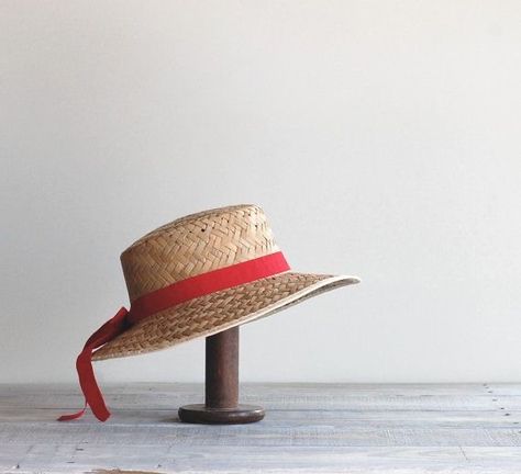 Summer Hat Aesthetic, Sun Hat Aesthetic, Straw Hat Aesthetic, Luffy Aesthetic, One Piece Aesthetic, Hat Photography, Vintage Straw Hat, Ace Sabo Luffy, Hat Aesthetic