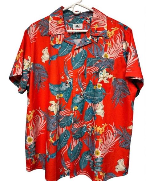 Vintage Men’s Hawaiian Shirt Size XL Excellent Condition Feel free to make an offer Thanks for Looking Mens Shirt, Hawaiian Shirt, Casual Button Down Shirts, Vintage Men, Casual Shirts, Mens Accessories, Mens Shirts, Mens Outfits, Feel Free