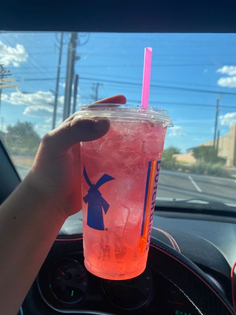 Green Tea Dutch Bros, Dutch Bros Green Tea Drinks, Dutch Drinks, Watermelon Green Tea, Dutch Brothers, Dutch Bros Drinks, Iced Tea Drinks, Peach Green Tea, Green Tea Recipes