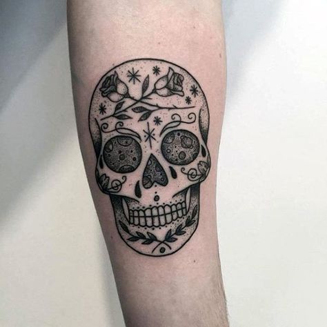 Sugar Skulls Tattoo Designs Men Skull Candy Tattoo, Mexican Skull Tattoos, Candy Skull Tattoo, Skull Tattoo Designs, Sugar Skull Tattoo, Kunst Tattoos, Tattoo Trend, Wild Tattoo, Sugar Skull Tattoos