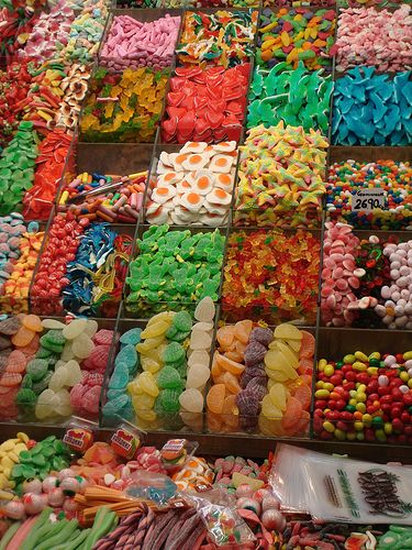 woolworths pick and mix. Gummy Candy Bar Wedding, Pick A Mix Sweets, Pick And Mix Sweets, Gummy Candy Aesthetic, Cake Bar, Types Of Salad, Penny Candy, Snack Craving, Sleepover Food