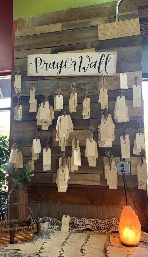 Bible Exhibition Ideas, Boho Conference Decor, Ministry Office Design, Woman Conference Decorations, Home Vow Renewal Ideas, Women’s Conference Decor Ideas, Christian Party Decorations, Bible Party Decorations, Church Party Decorations