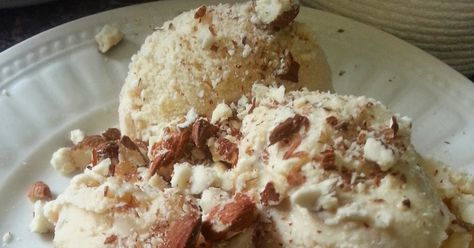 Remember that ice-cream that used to be served in weddings and holy communion receptions? Here's the recipe!  As usual me and my friend Geor... Mediterran Recipes, Maltese Recipes Malta, Maltese Food, Maltese Recipes, Gelato Recipe, Baking Mix, European Food, Ice Creams, World Recipes