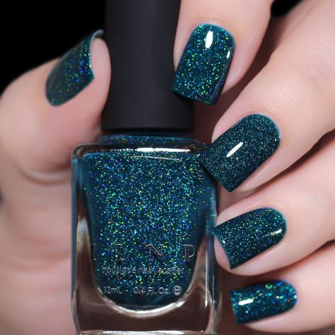 Cheers Holographic Nail Polish, All Nighter, Lovely Nails, Green Nail, Lips Shades, Colorful Nail Designs, Hot Nails, Holographic Nails, Elegant Nails