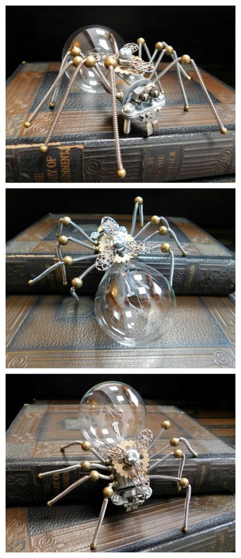 Steampunk Costume Ideas, Steampunk Spider, Steampunk Witch, Light Bulb Art, Steampunk Gadgets, Steampunk Halloween, Costume Ideas For Women, Steampunk Crafts, Beaded Spiders