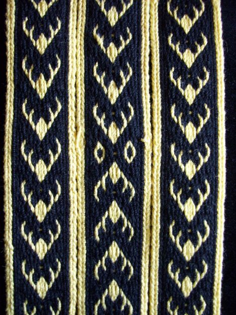 Antler Card Woven Trim for Fighting Tunic Tablet Weaving Patterns 10 Cards, Inkle Weaving Patterns, Tablet Weaving Patterns, Band Weaving, Inkle Weaving, Peg Loom, Inkle Loom, Card Weaving, Weaving Ideas