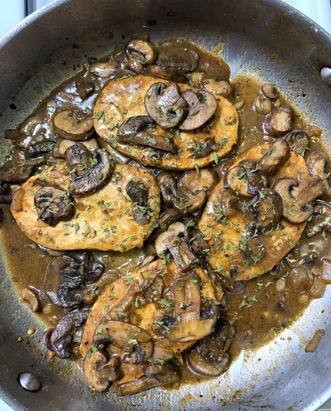 Vegan Mushroom Chicken, Vegan Marsala Sauce, Vegan Chicken Marsala, Vegan Marsala, Vegan Chicken Cutlets, Vegetarian Chicken Marsala, Chicken Mushroom Marsala Recipes, Chicken Marsala With Mushrooms, Marsala Sauce Recipe