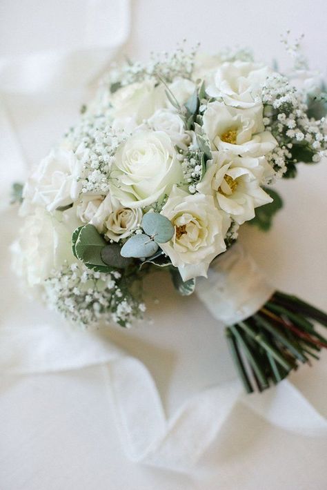 36 Baby's Breath Wedding Ideas For Rustic Weddings ❤ babys breath wedding ideas small bouquet with white roses and baby breath jordan_denike #weddingforward #wedding #bride #weddingbouquet #babysbreathweddingideas Simple Wedding Bouquets, Bridal Bouquet Blue, White Rose Bouquet, Eucalyptus Bouquet, White Roses Wedding, Bridal Bouquet Flowers, Rose Wedding Bouquet, Baby Breath, White Bridal Bouquet