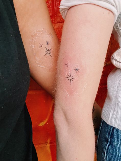 Twinkly Star Tattoo, Sparkle Star Tattoo, Red Star Tattoo, Sparkle Tattoo, Stars Tattoo, Star Tattoo, Dope Tattoos For Women, Matching Tattoo, Best Friend Tattoos