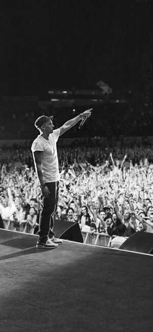 Eminem On Stage, Eminem Wallpapers 4k, Lock Screen Music, Eminem Hd Wallpapers, Eminem Wallpaper, Wallpaper Rap, Rapper Eminem, Wallpaper Awesome, Eminem Wallpapers