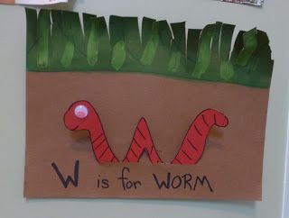 Halfway Homeschooling: W - Learning the Alphabet - Hiding Worm Craft, Science Lesson, Color Mixing Worm Craft, Letter W Crafts, Worm Crafts, Craft Themes, Preschool Letter Crafts, Abc Crafts, Alphabet Letter Crafts, Letter Craft, Preschool Letter