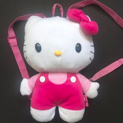 Plush Bags Y2k, Y2k Plush Backpack, Hello Kitty Plush Backpack, Hello Kitty Decorations, Hello Kitty Birthday Party, Bow Light, Dream Items, Charmmy Kitty, Hello Kitty Clothes