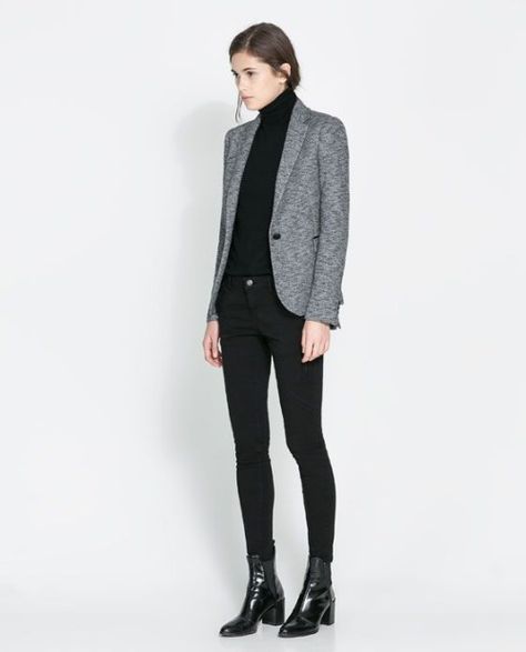 Hermosa aquella simplicidad. Minimalisticky Chic, Minimal Stil, Minimalist Moda, Minimal Chic Style, Gray Blazer, Zara Outfit, Fashion Business Casual, Mode Casual, Wardrobe Outfits