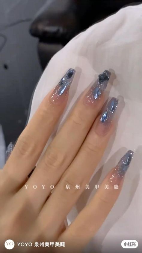 Stylish Nails Blue, Blue Prom Nails, Blue And Silver Nails, Prom Nails Silver, Blue Ombre Nails, Blue And White Nails, Dark Blue Nails, Blue Glitter Nails, Light Blue Nails