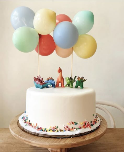 Toddler Birthday Cakes, Baby Birthday Themes, 1st Birthday Cakes, Baby Birthday Cakes, Dino Birthday, Pretty Birthday Cakes, Baby Birthday Party, Toddler Birthday, First Birthday Cakes