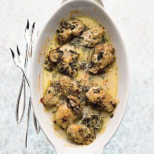 French Oysters, Broiled Oysters Recipe, Seafood Night, Broiled Oysters, Canned Oysters, French Things, Louisiana Seafood, Martha Stewart Recipes, Oyster Recipes