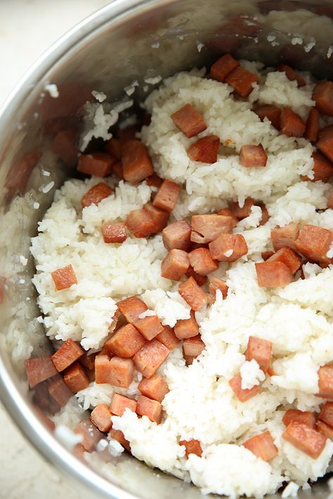 Spam And White Rice Recipes, Spam With Rice And Peas, Spam And Rice Bowl, Rice And Spam Recipes, Spam And Rice Recipes, Rice And Spam, Spam Rice Balls, Spam Meals, Spam And Rice