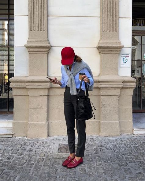 Red Loafers Outfit Women Work, Shoes To Wear To Work, Red Loafer Outfits Women, Red Moccasins Outfit, Bordeaux Loafers Outfit, Burgandy Loafers Women Outfit, Maria Valdes Outfits, Jeans And Red Flats Outfit, Oxblood Loafers Outfit