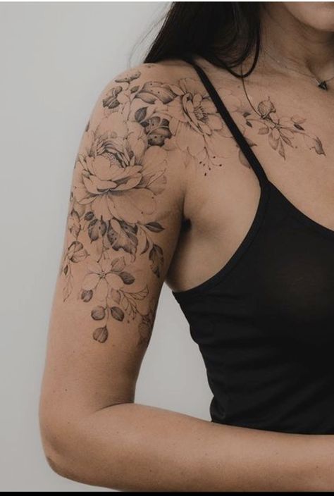 Feminine Shoulder Tattoos, Shoulder Sleeve Tattoos, Floral Tattoo Shoulder, Feminine Tattoo Sleeves, Tattoos For Women Half Sleeve, Hip Tattoos Women, Flower Tattoo Shoulder, Floral Tattoo Sleeve, Forearm Tattoo Women